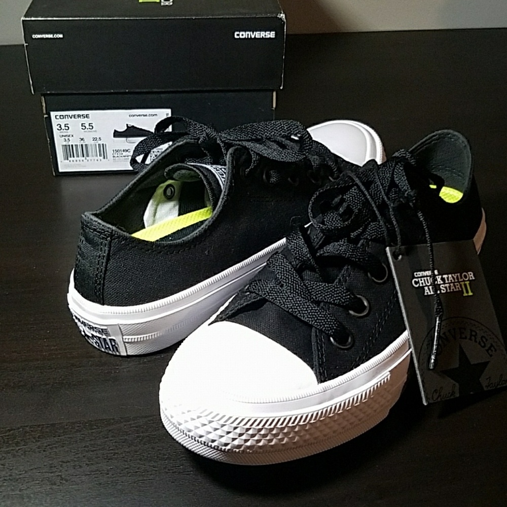 New Converse Chuck Taylor All Star II Size 5.5